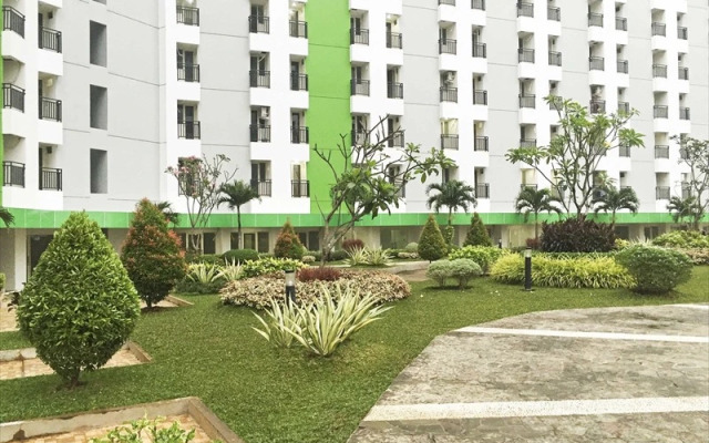 RedDoorz Apartment @ Green Pramuka