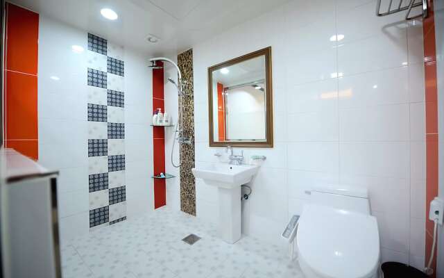 The King Muintel Pension