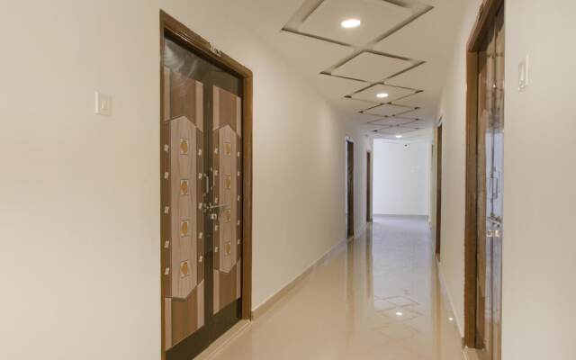 OYO 13062 Kamala Residency-Inn