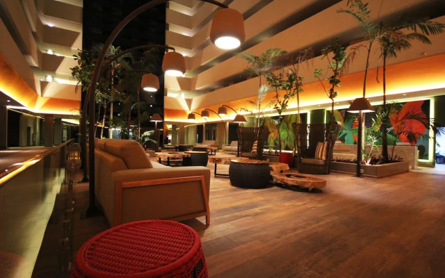 Hot Beach Resort