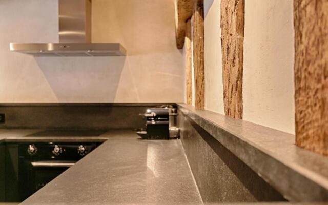 Luxurious & Design Flat 2BR/8P- Boulevard Saint Germain
