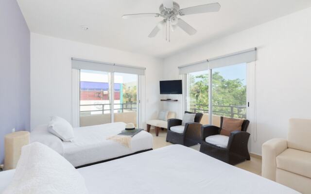 Spacious 2BR Condo Well-located Wifi Concierge