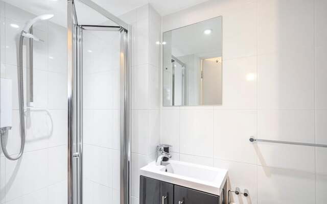 Stunning Oxford Street Apartments