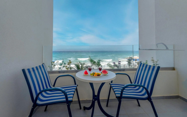 Sunset Beach Hotel