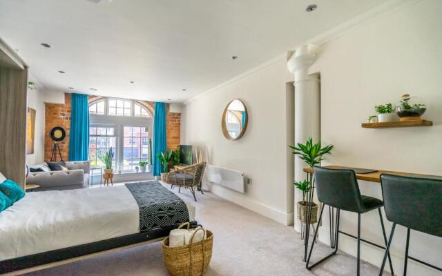 3 Cocoa Suites (parking included)