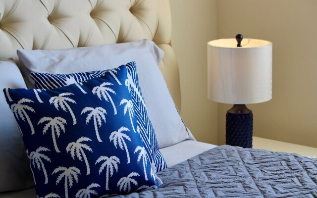 Selvanova 3 bedroom Condo & Casa Club