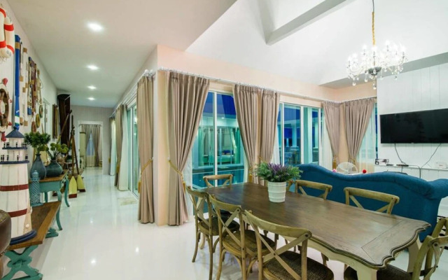 Baan Hua Hin Suk Jung