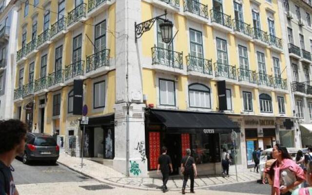 Lovelystay - Chiado 3Bedroom Wonder