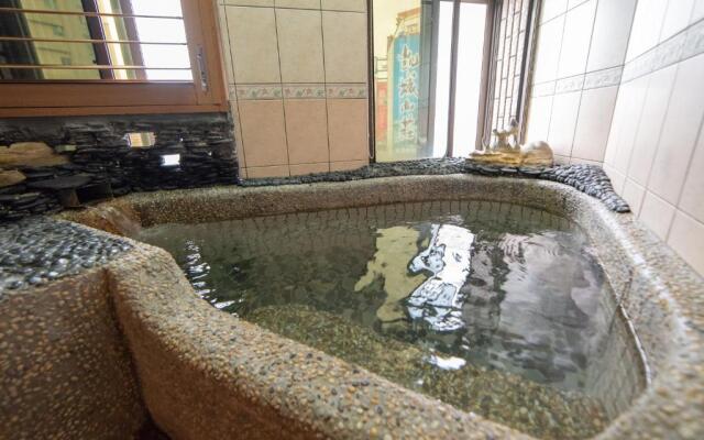 Shankou Hotspring Hotel
