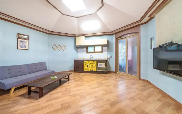 Gyeongju Clearmorning Petfriendlypension