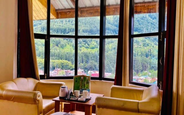 Hotel Hadimba Palace Manali