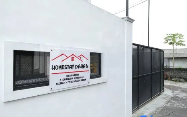 Dahayu House Kaliurang Yogyakarta RedPartner