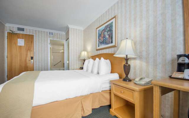 Quality Inn Downtown Inner Harbour