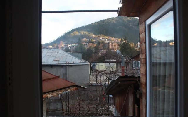 Zura Guest House
