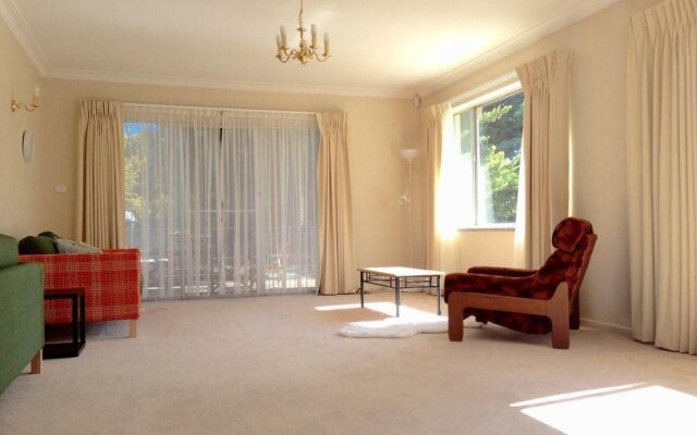 1913 Collective Inc.