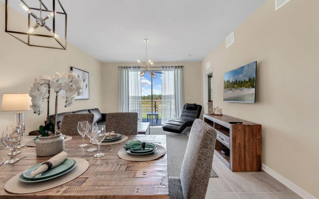 Storey Lake 4731 #304