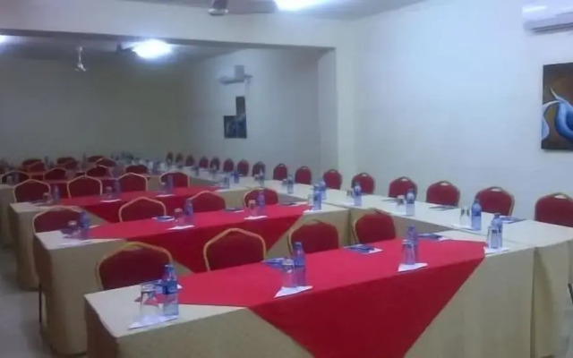 Mtwapa Country Resort
