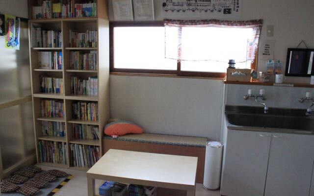 Guesthouse Hakodate Crossroad
