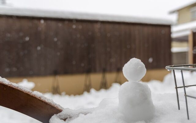 Rest House Kaike Onsen