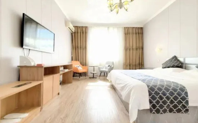 Hotel Sofia(next to the central pedestrian street)