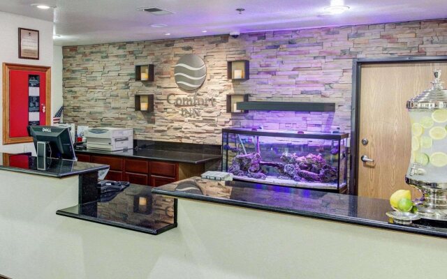 Comfort Inn & Suites Greeley