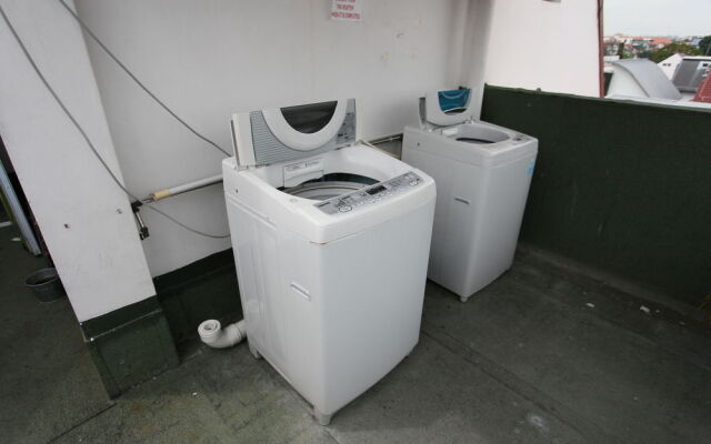 May & May Hostel