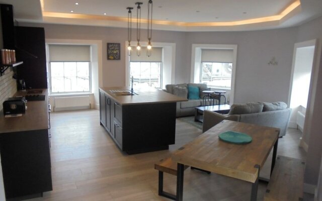 York Place Oasis 3 Bed