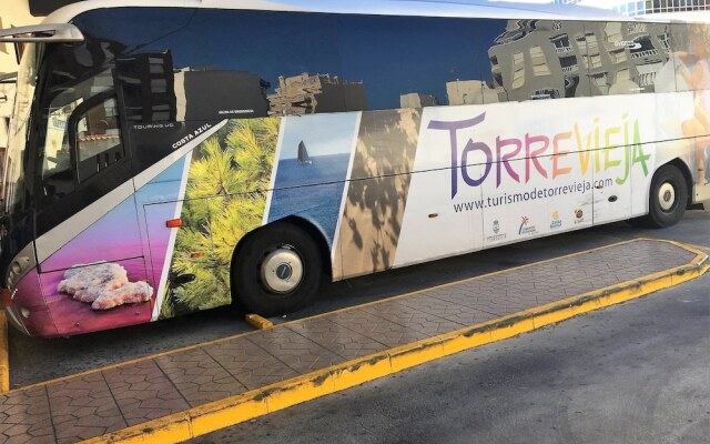 Sunny Holiday Apartment