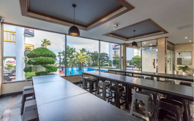 Bigssum Guest House - Hostel