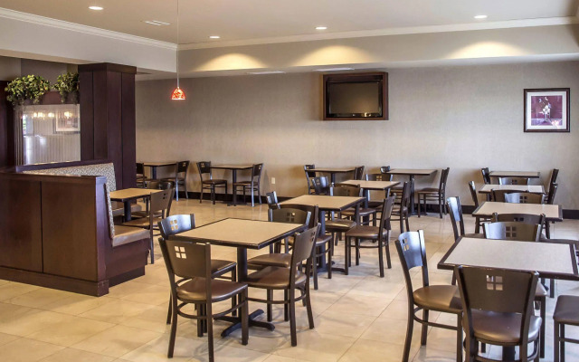 Comfort Suites Cincinnati