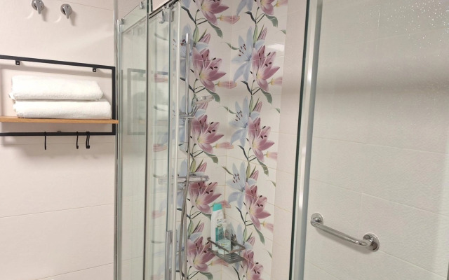 Rosalia 5 Estrellas - Garaje Free