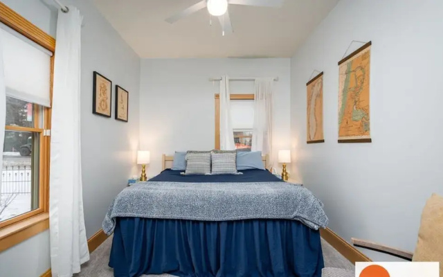 Lake Life Getaway - Condo Near Downtown