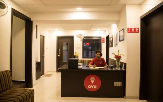 OYO 9023 Dwarka Inn