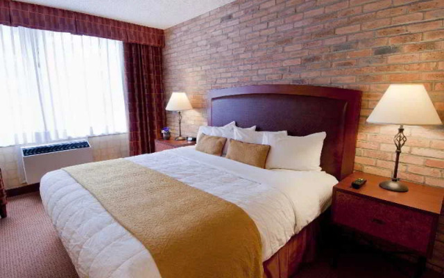 Hotel The Inn At False Creek Quality Hotel Vancouver