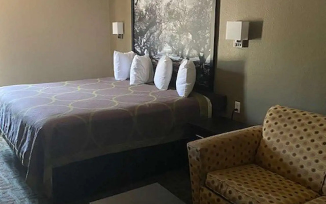 SureStay Hotel by Best Western Alexandria Airport