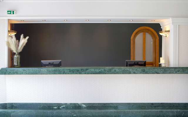 Ramada by Wyndham, Athens Club Attica Riviera Hotel