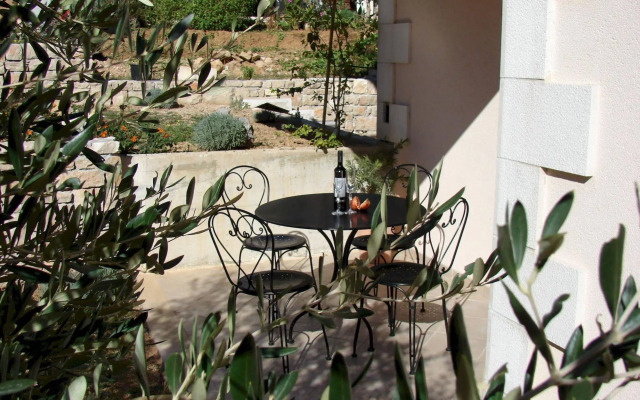 Villa Vallum
