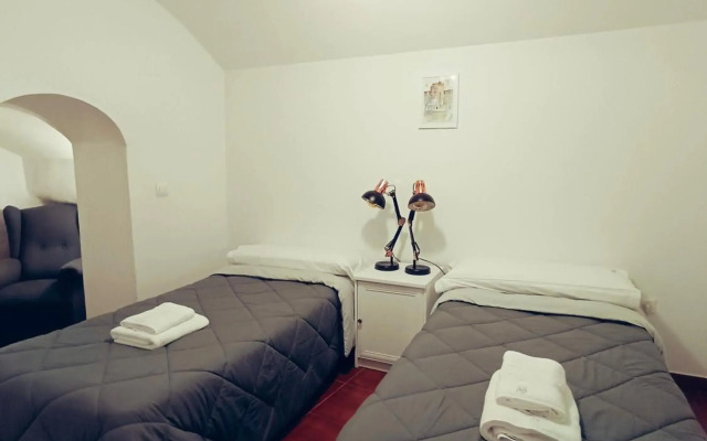 La Madriguera Eco Caves