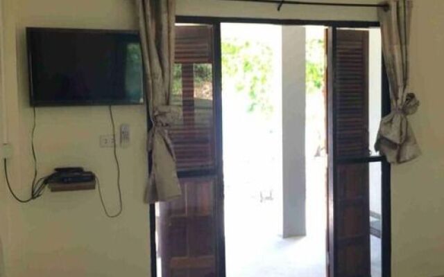 Ban Inchat Bungalow