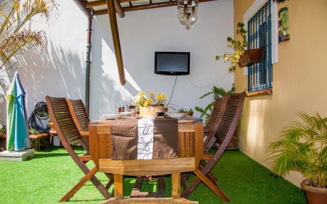 Villa Mirto Canovas Nerja