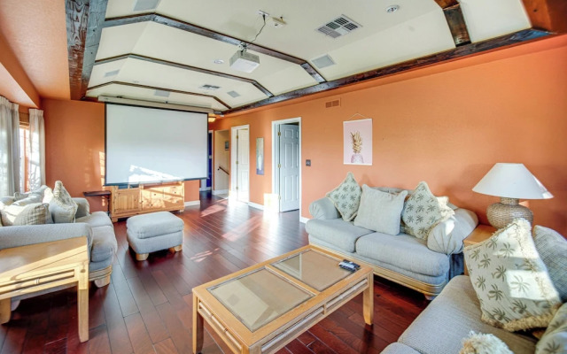 Fort Myers Getaway w/ Hendry Creek Access!