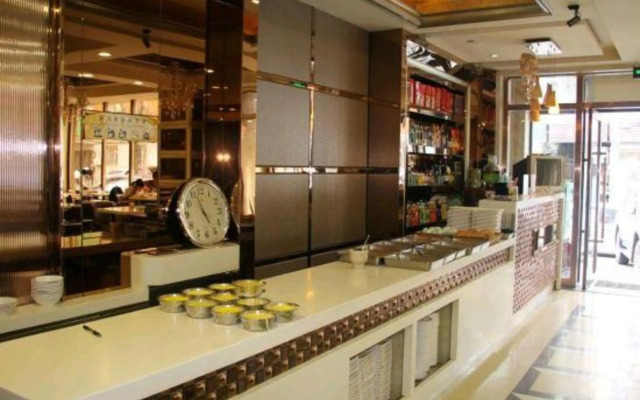 9 Days Business Hotel