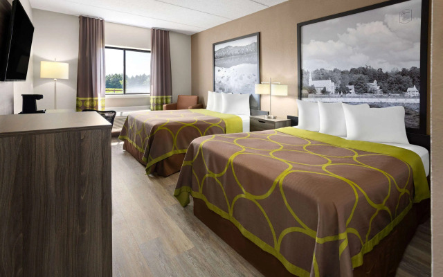Super 8 by Wyndham Henrietta/Rochester Area