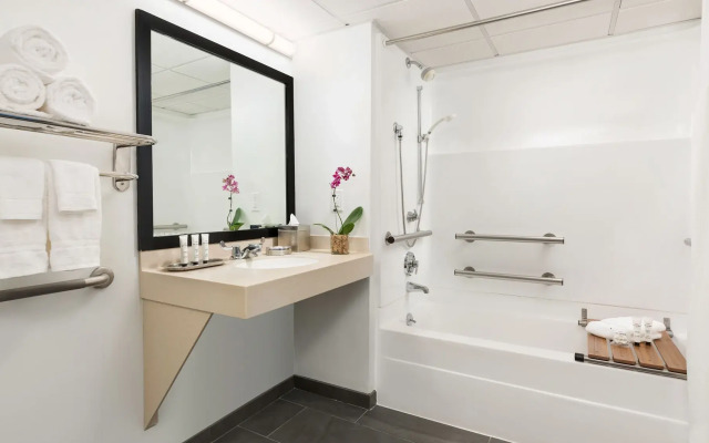 Studio Allston Hotel