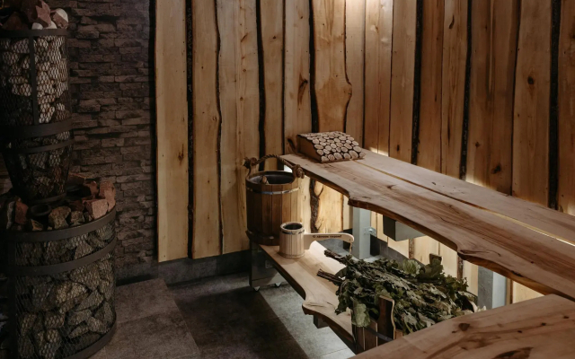 ЯR House (Яр Хаус)