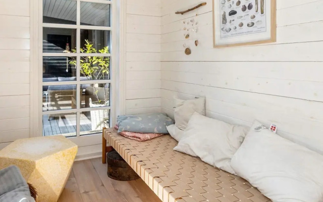 6 Person Holiday Home in Jerup