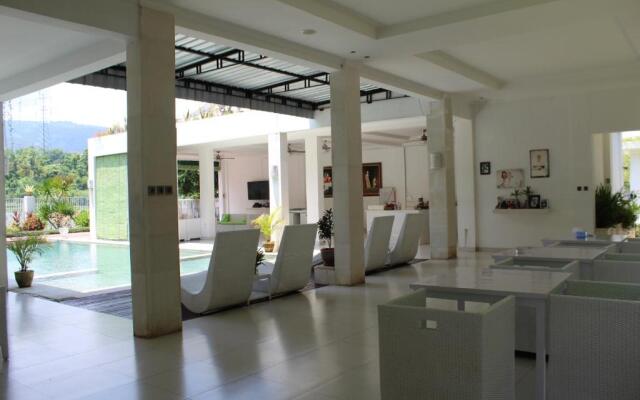 Villa Putih Lovina