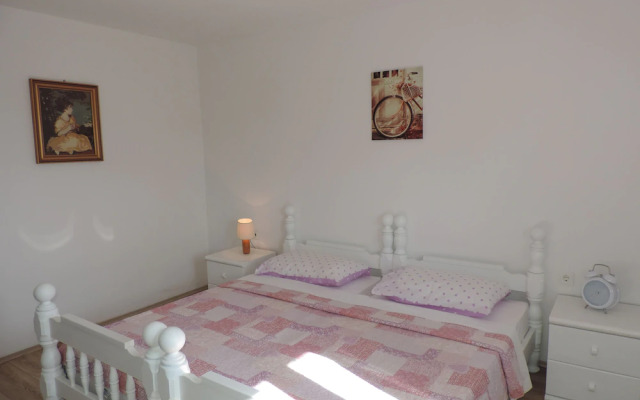 Holiday Home Voloder