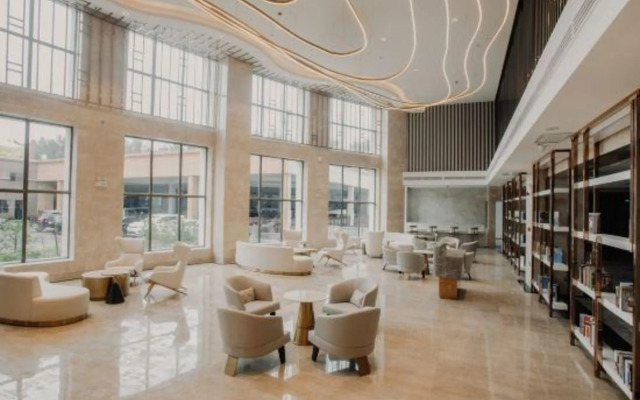 Harbin time coast hot springs business hotel