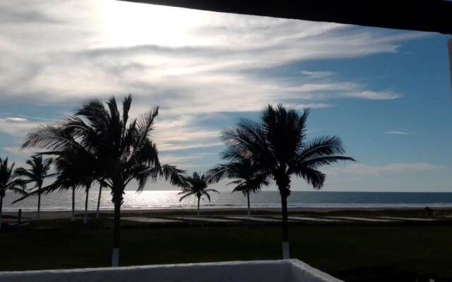 Color Marino Seaside Hotel